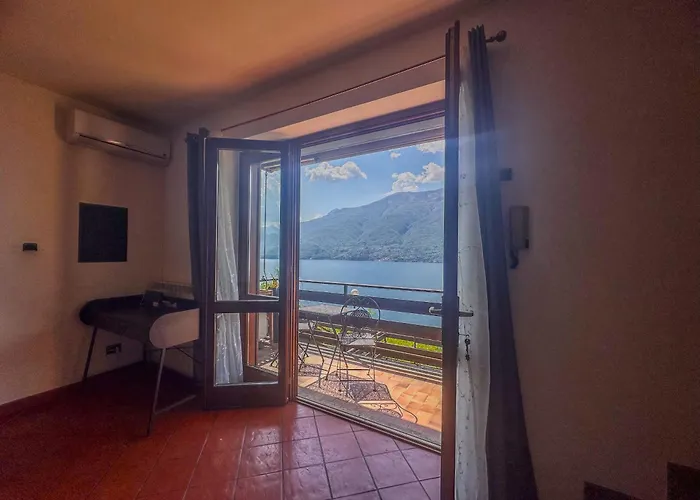 Appartamento A Due Passi Dal Lago Con Box