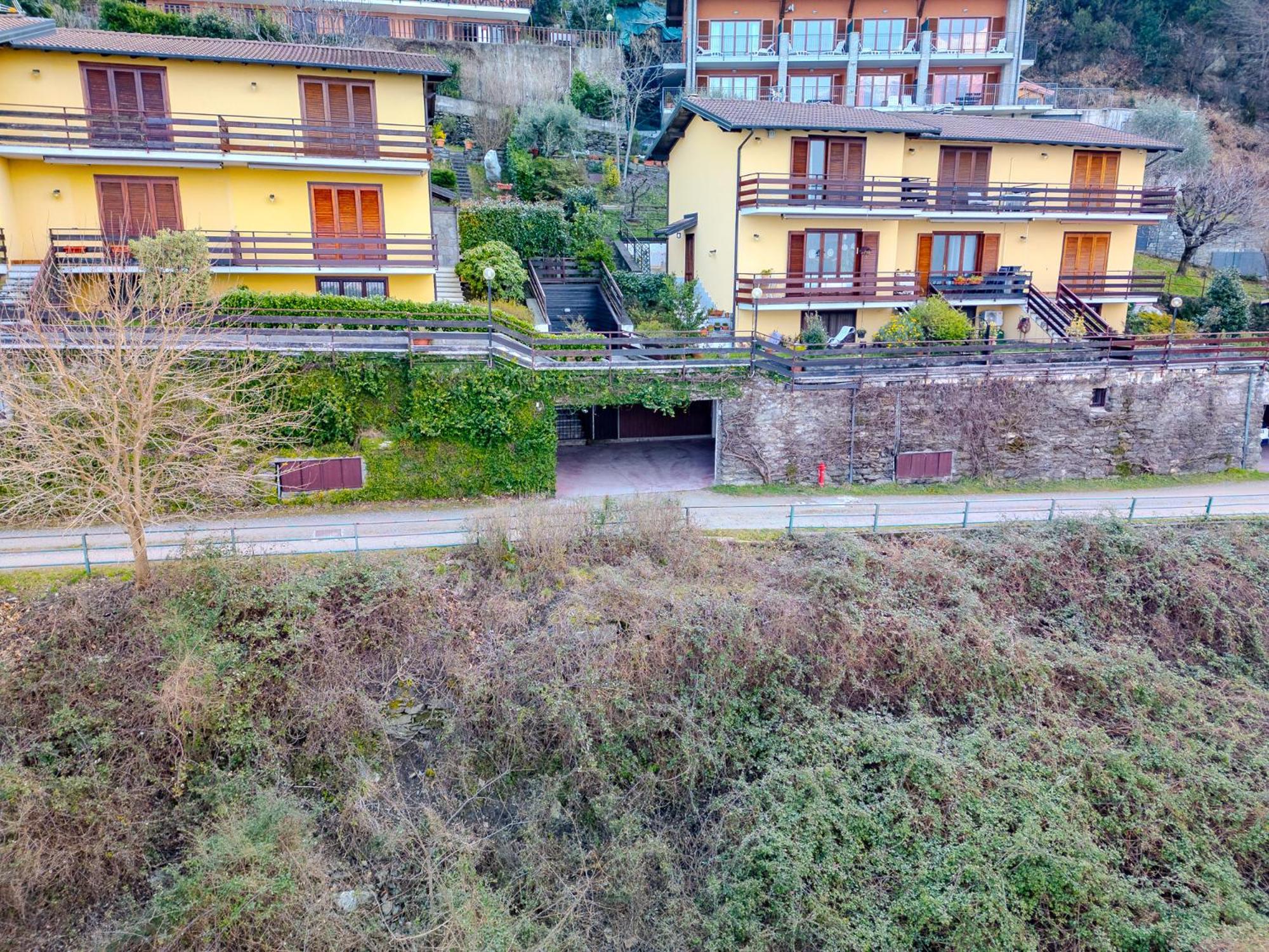 A Due Passi Dal Con Box Apartment Dorio